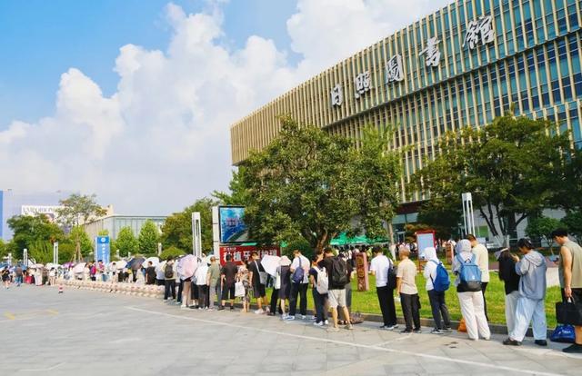 暑假余额告急，日照这些地方人气持续“飙升”！每天排长队！