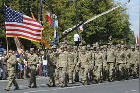 美国如果入侵伊朗，中国要不要出手？趁机拿下台湾可不可行？图片