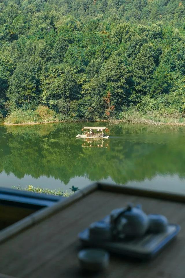 裕和夫子山：用私汤与稻浪，写一封山系情书