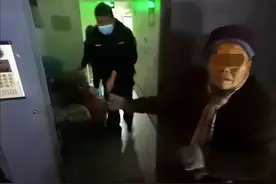 气温骤降，呼和浩特一对以拾荒为生的母女却在街头......图片