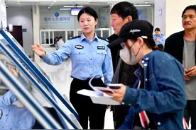 郑州 换发补发出入境证件将“全程网办”图片