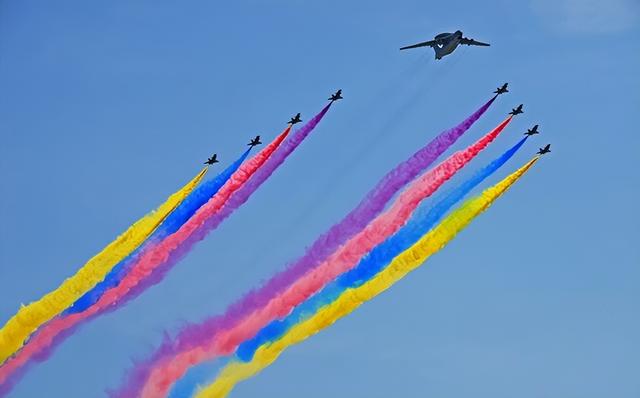中方将用70分钟大阅兵，告诉全世界一条真理，美日等国都听好了