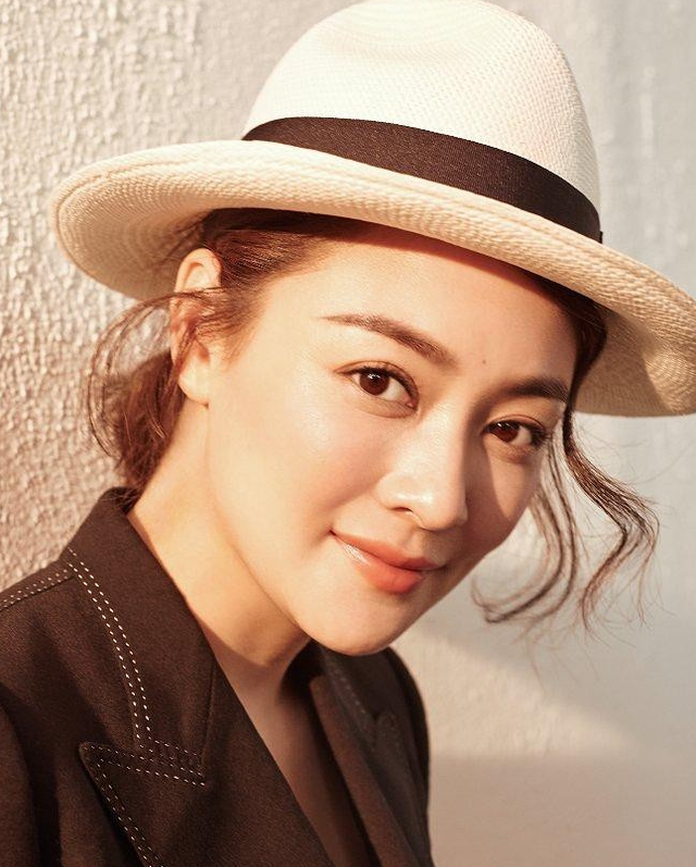 内娱负心汉，与救命恩人离婚娶小三，如今前妻红了，他却糊了！