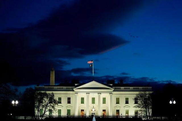 滞胀要卷土重来? 美股下跌是滞涨危机的预演，中国资产该如何应对?