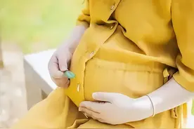 2007年女孩捐献骨髓，一年后对方要求堕胎二捐，拒绝后被告索赔图片