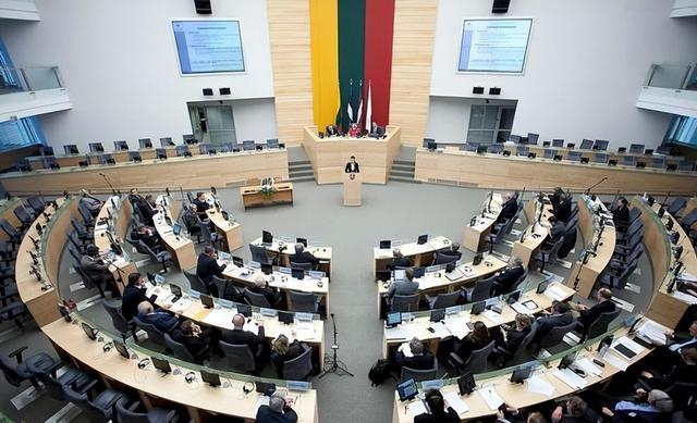 禁止所有中国外交官入境，不让两岸统一，这个国家比美国还要嚣张