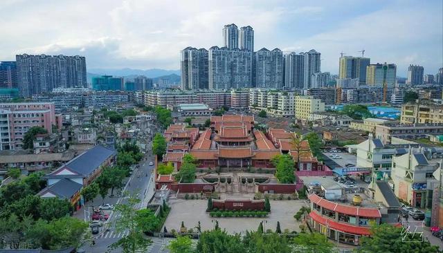 广东这座“低调”城市，名气被潮州汕头掩盖，却用美景征服全国