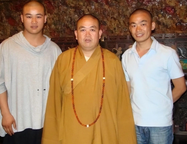 王宝强也没想到，释永信毁灭牵出前妻马蓉旧事，自己差点“垫背”