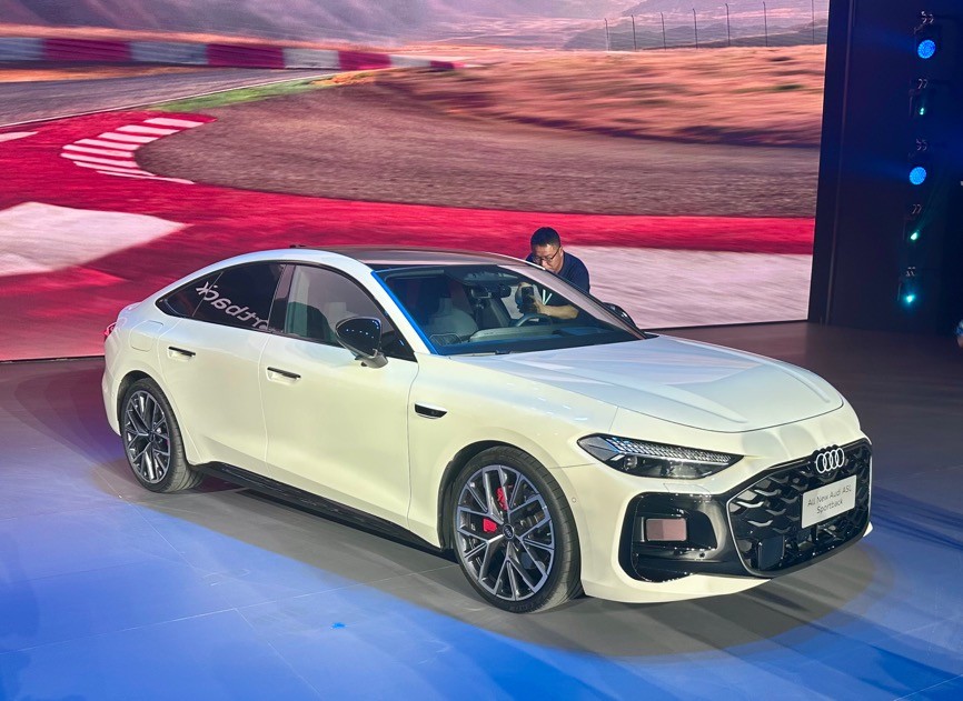 25.99万起!全新上汽奥迪A5L Sportback正式上市,入门即享豪华配置-求是汽车