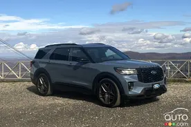 2025 款福特探险者：延续经典图片