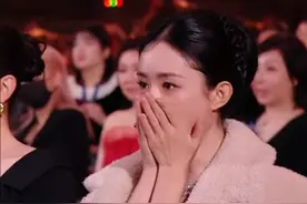 北京这一夜，明星个个都在“拆台”！打哈欠换座位，发言阴阳怪气图片