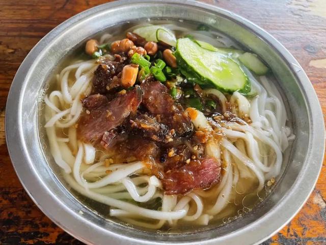 中秋遇国庆，平南游玩最全攻略来了！仙侠、古镇、萌宠、美食……一条龙玩转8天长假
