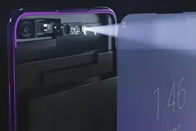 华为Mate80 Pro屏幕三挖孔消失？还有技术大升级！图片