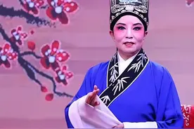 大象夜读｜河南演员女扮男装43年，直播唱戏传承稀有剧种图片