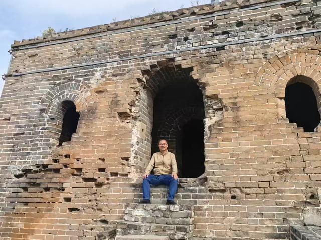 绿色智能矿山会长张立宽登京北司马台长城并赋《京北古北口怀古》