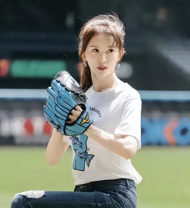 自作孽不可活！看51岁严重日化的林志玲，终是为自己的选择买了单