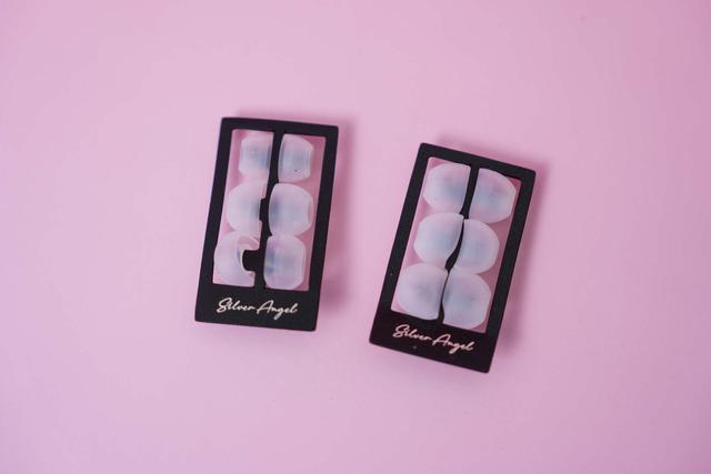 银光流转间的听觉盛宴：丽弦STA-Hi End Max入耳式耳机深度体验