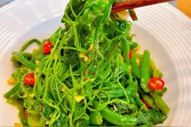 它是天然果蔬，有滑肠通便功效，有清肺抗烟和降压作用，不可不尝图片