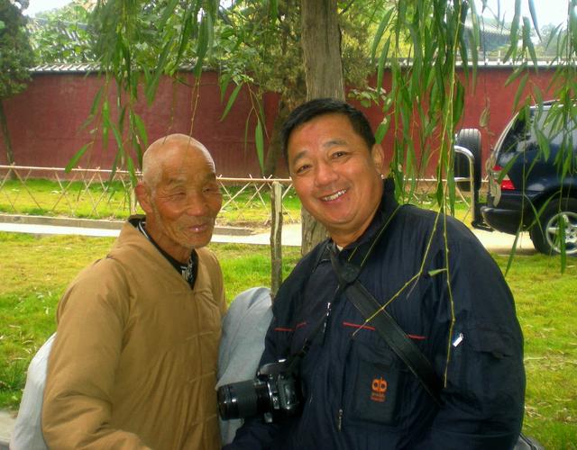 “中原走笔”之四 ― 少林寺杂记