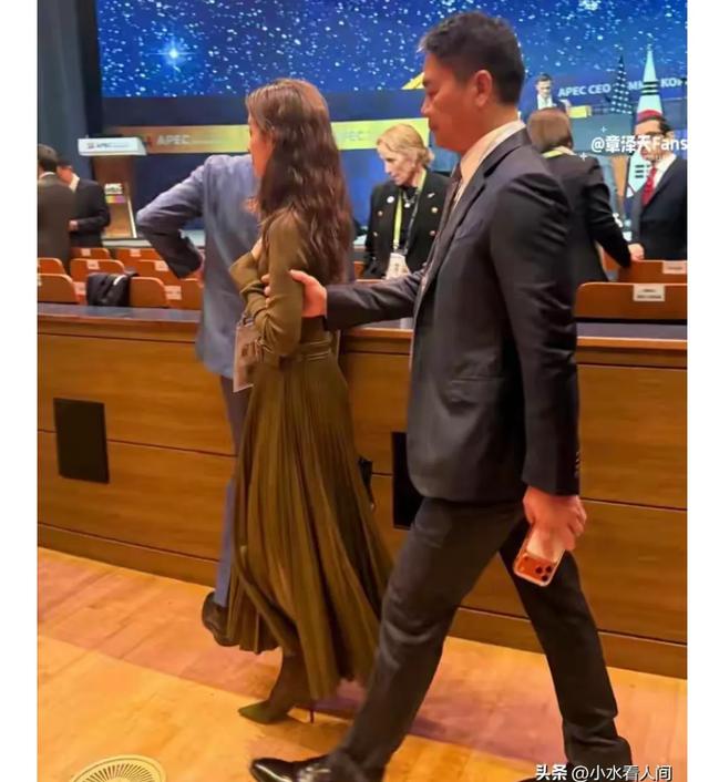 从“掌舵人”到“妻管严”：刘强东的自嘲，藏着婚姻最毒的清醒？