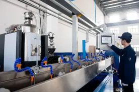 “小零件”跑出“大马力”，张家港这家企业驰骋新能源汽车赛道图片