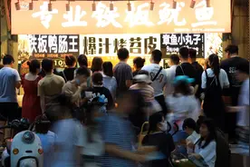 夜晚的狂欢！看看郑州哪个夜市最热闹图片