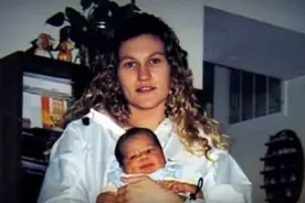 自己生的娃，亲子鉴定居然不是自己的？她身体里还住着另一个人！图片