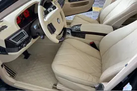 08年的宝马740内饰改装翻新图片