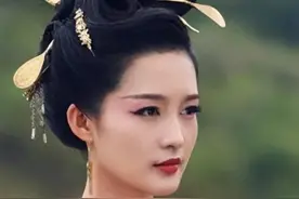 李沁：国家秘密培养她9年，转身却踏进娱乐圈，背后原因令人疑惑图片