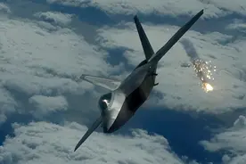 中国近海2000千米以内，F-22无法与歼20对抗，美获胜希望渺茫图片