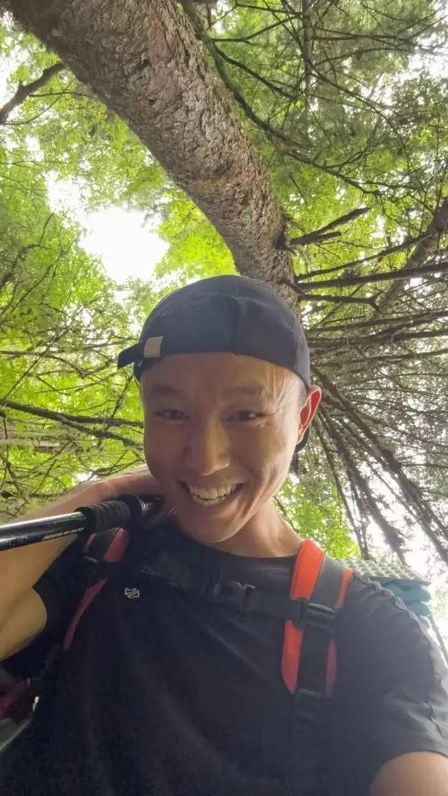 男子徒步雪山失联 女友悬赏20万找人
