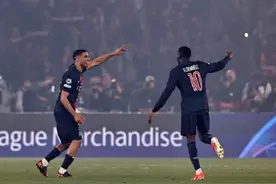 巴黎晋级欧冠决赛图片