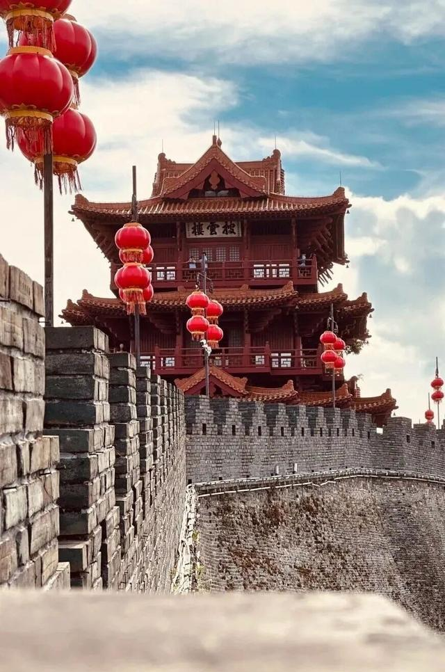 高铁直达，中国最安逸的6座城市，心累了，就去小住三五天！