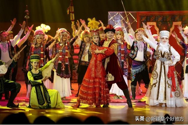 《新疆文旅亮出“王炸”：非遗代表作空降长三角，文旅融合开启新纪元》