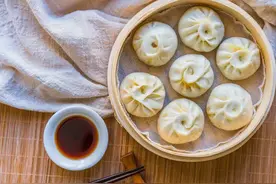 从女人对你的称呼，就可以看出她对你到底是什么情感图片