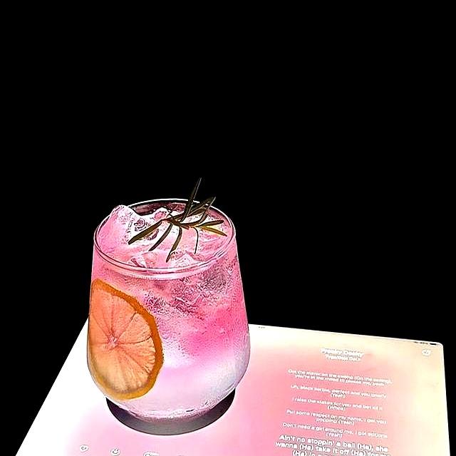 除了发生关系！男人下意识有这些反应，才是真的爱你