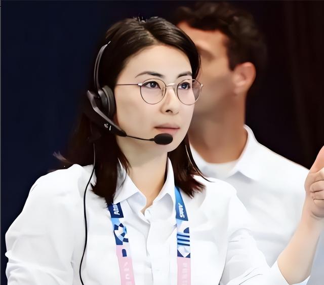 霍家没想到，被寄予厚望的儿媳郭晶晶	，竟遭到一个这么大"教训"