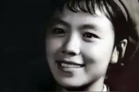 美丽女兵艰辛入伍四年无军籍，提干一月后成为我军牺牲的唯一女兵图片