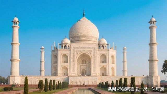 三对老夫妻组团游新疆，三天就散伙，61岁老人直言：志同才能道合