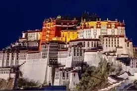 布达拉宫的历史细节和建筑特色：藏式建筑巅峰之作图片