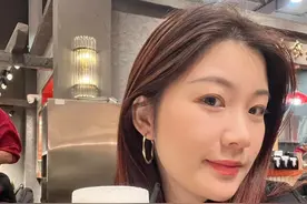 湖南男子相亲遇美女，颜值身材爆表，得知职业后：再美也不娶！图片