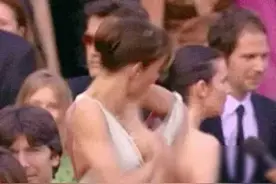 刘涛刘嘉玲走光瞬间：刘涛尴尬脸红，刘嘉玲从容应对图片