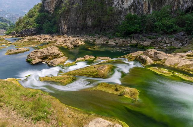 拒绝“只可远观”！4月的关岭冰臼，藏着贵州最让人想亲近的绿水