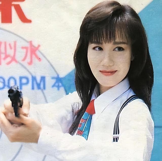 夫妻俩为了不变老，坚持31年不吃肉不生子，如今59岁近照不敢认