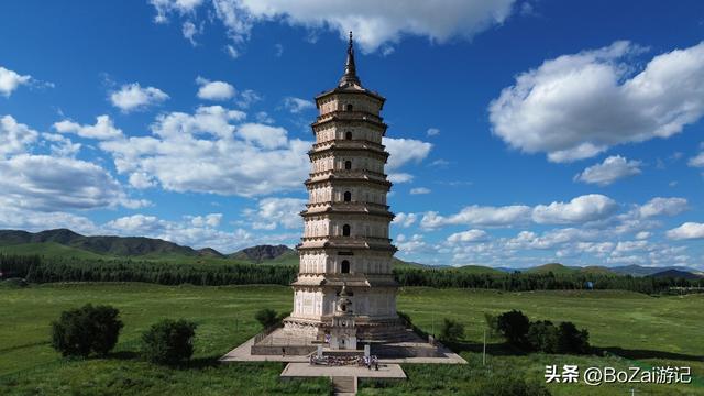 庆州白塔显辽代包容，儒释道萨满身融，7级浮雕刻玄机