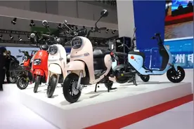 电动车“低价高配”，雅迪、爱玛不是首选！行内人会选这3个品牌图片