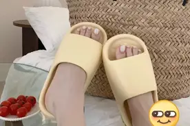 自查一下，家里有这样的“拖鞋”赶紧扔！越舒服就越危险图片