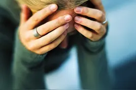 我村的一个女人是克夫命图片