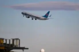 明起，国内航线机票“降价”图片