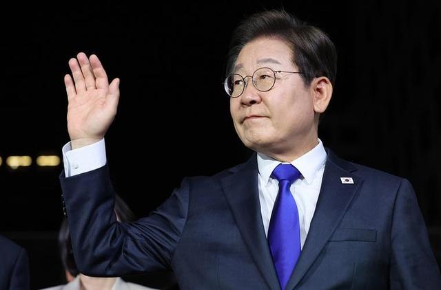 挂掉王毅电话后，韩外长在美国对华喊出一句话，李在明政府紧急解释，希望中方不要误会！